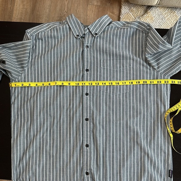 Patagonia Men's Long-Sleeved Striped Daily Shirt
Style #
42240 - Picture 4 of 7